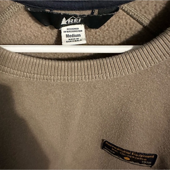 REI Coop Tan Crewneck - Picture 2 of 3
